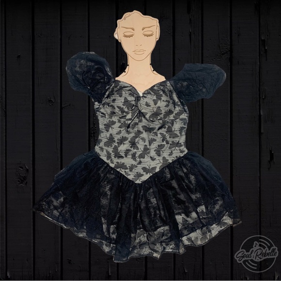 Black Mesh Gothic Baby Doll Dress with Butterflies and Puffed Sleeves - Picture 10 of 10